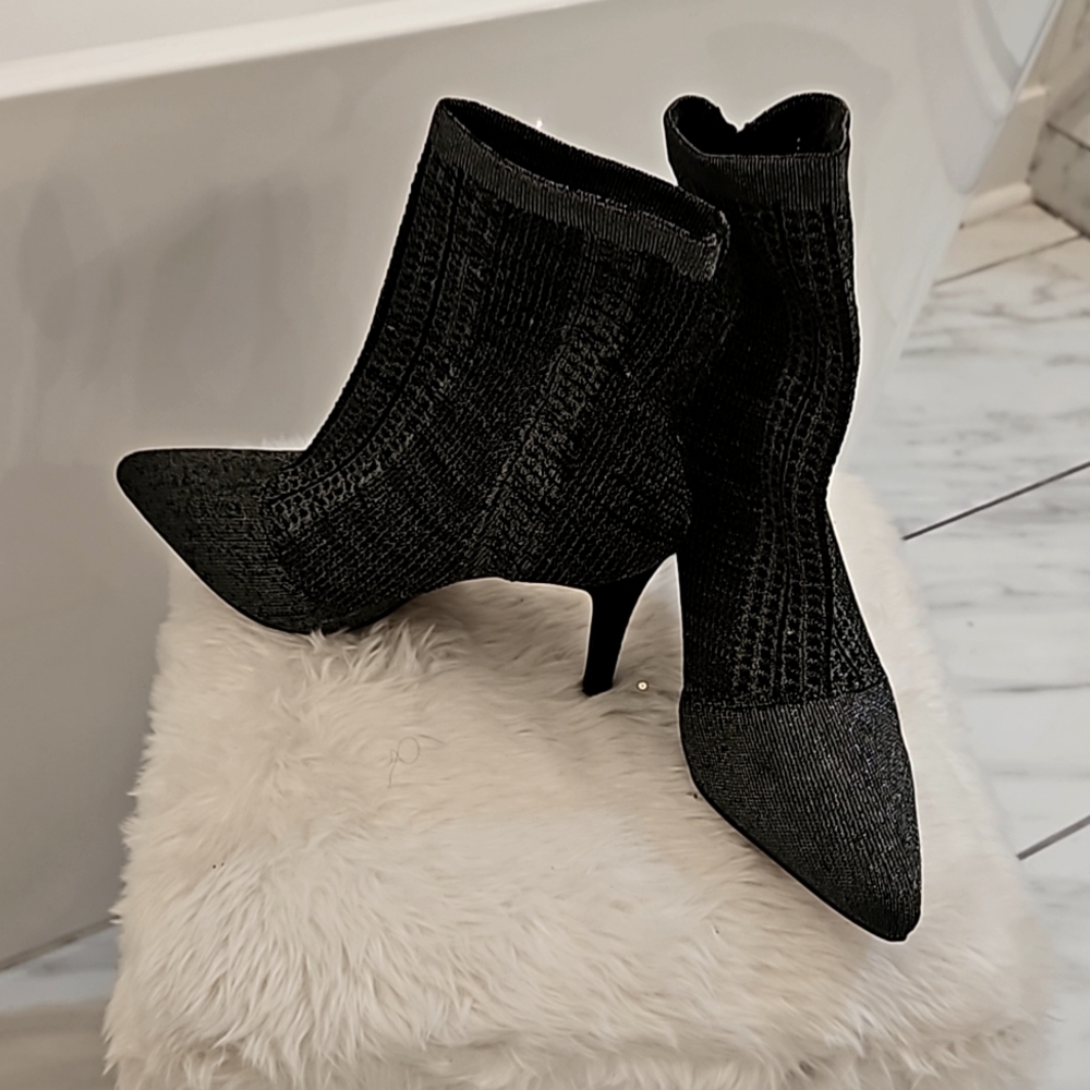 Boots - Picture 2 of 4
